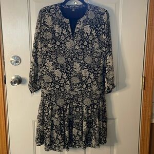 NWOT Rose & Olive polyester fully lined boho style dress, tie back, Size S